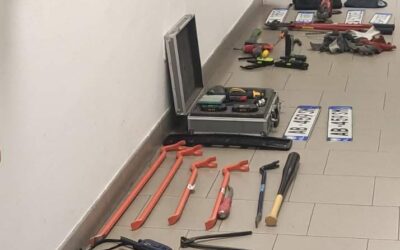 FABBRICO: IN AUTO CON DROGA E PISTOLA, ARRESTATO