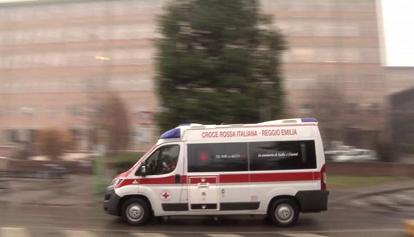 Moto contro un furgone, ferito un ragazzino di 16 anni