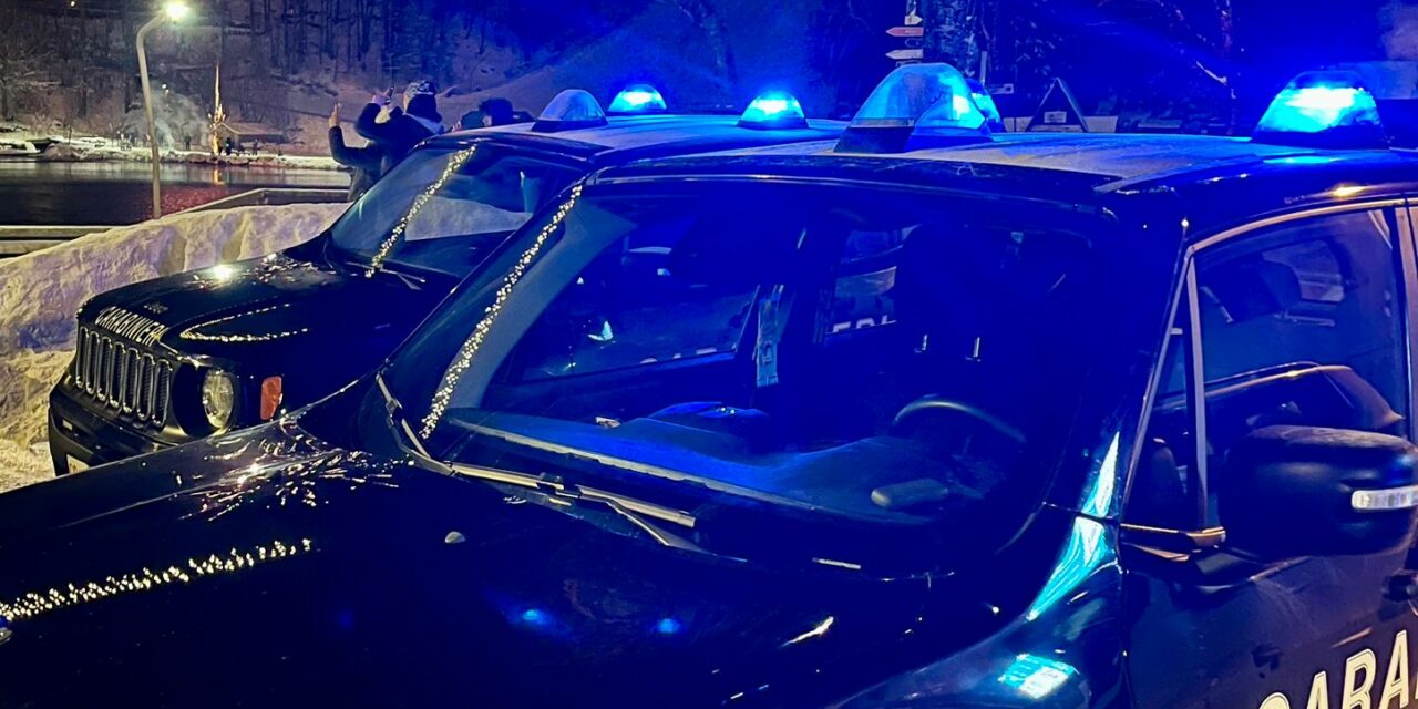 Liti, abuso di alcolici, roghi e intossicati. Notte di lavoro per i carabinieri