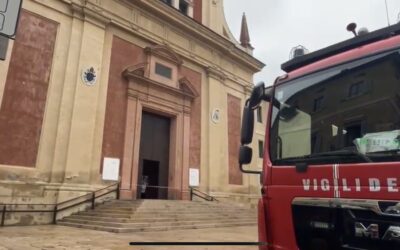 REGGIO. PRINCIPIO D’INCENDIO NELLA CHIESA DI SAN PIETRO (video Tg)