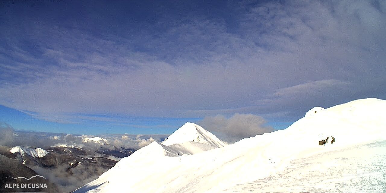 AL RIFUGIO BATTISTI RAGGIUNTO IL METRO DI NEVE