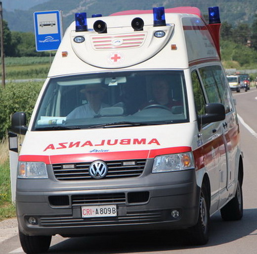 Strade ghiacciate. Due incidenti sulla Sp19