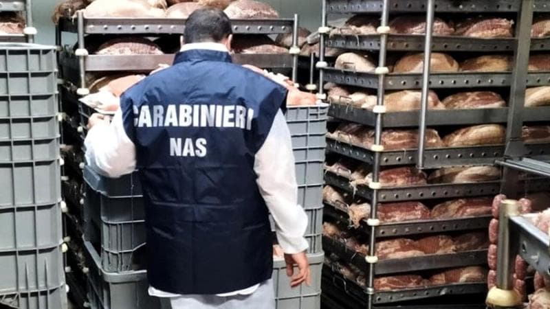 NAS NELLE PASTICCERIE: SEQUESTRI E MULTE FINO A 2MILA EURO