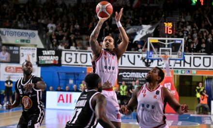 UNA HOTELS CORSARA VINCE A UDINE: FINISCE 90 A 85 PER I BIANCOROSSI