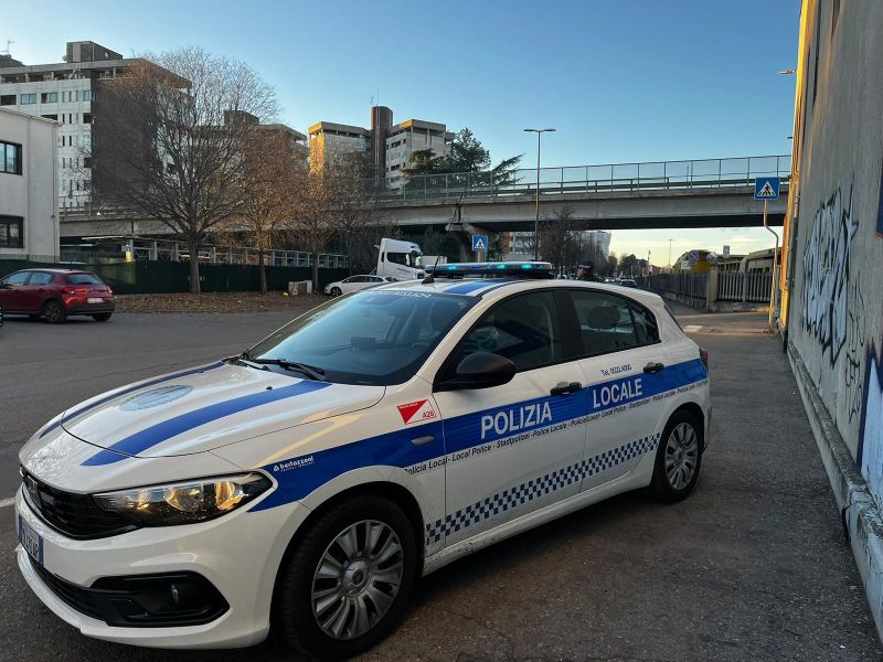 RAPINE E FURTI A REGGIO, 4 DENUNCE GRAZIE ALLE TELECAMERE