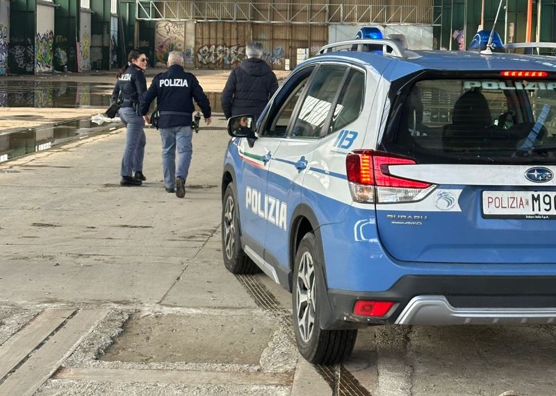 SICUREZZA, CONTROLLI DI POLIZIA IN ZONA STAZIONE: IDENTIFICATE 158 PERSONE