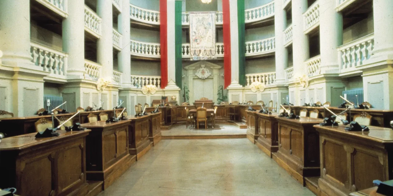 CONSIGLIO COMUNALE: IN 7 SEMPRE PRESENTI, IL PIU’ ASSENTE E’ VINCI