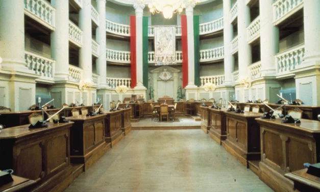 CONSIGLIO COMUNALE: IN 7 SEMPRE PRESENTI, IL PIU’ ASSENTE E’ VINCI