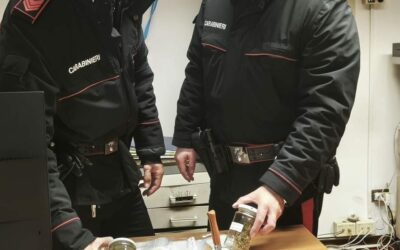 MONTECCHIO. CASA DELLA DROGA IN VIA PATERLINI: UN ARRESTO, 2 DENUNCE