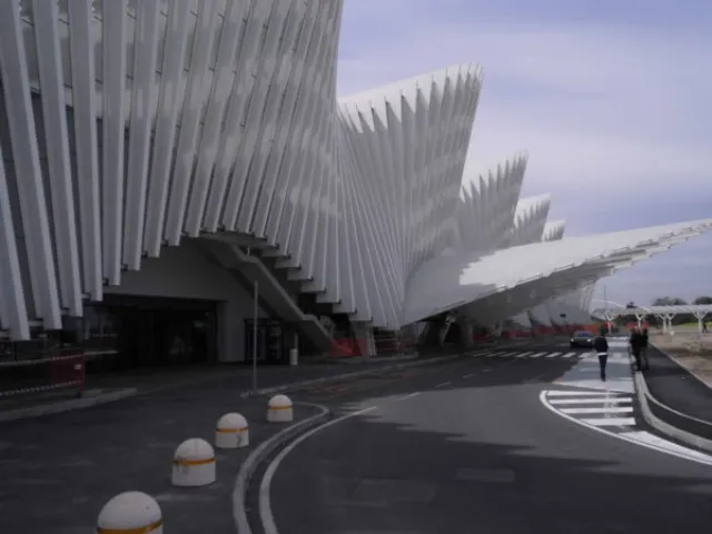 19ENNE EGIZIANO FERMATO IN STAZIONE MEDIOPADANA CON SOLDI FALSI