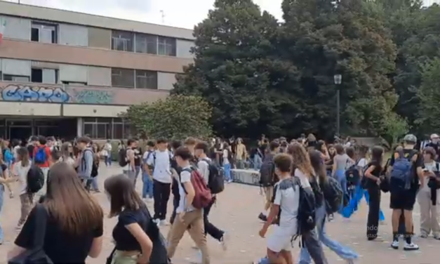 SCUOLA, VERTICE IN PREFETTURA: USO METAL DETECTOR DECISO DA PRESIDI (video Tg)