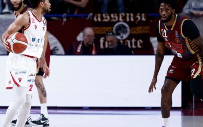 IMPRESA UNA HOTELS, BATTUTA VENEZIA: 81-79 PER I BIANCOROSSI