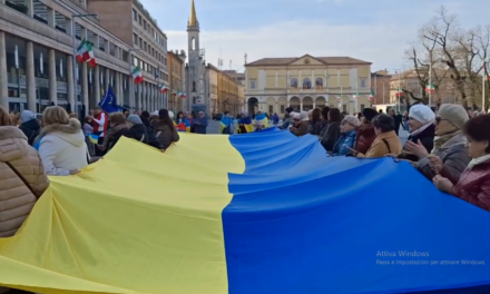 MANIFESTAZIONE PER LA PACE IN UCRAINA IN CENTRO A REGGIO (video Tg)