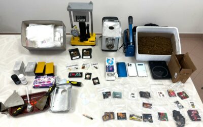 MALORE PER DROGA SVELA CASA DELLO SPACCIO CON MEZZO KG DI HASHISH