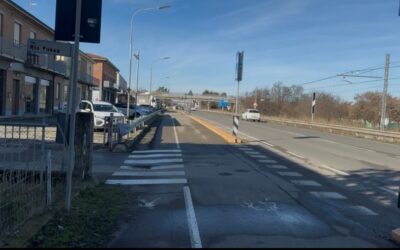 CHIOZZA DI SCANDIANO, NELLA NOTTE AUTO TRAVOLGE UNA BICI: GRAVE DONNA DI 44 ANNI