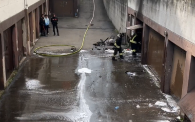 REGGIO. INCENDIO GARAGE IN VIA PARIDISI, FORSE LA STUFA DI UN SENZA TETTO (video tg)