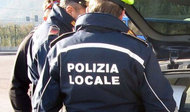 REGGIO. PATENTE FALSA DOPO L’INCIDENTE, MULTA DA OLTRE 5MILA EURO