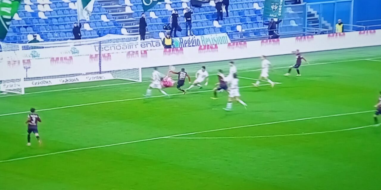 LA REGGIANA NON SBRANA I LUPI: PASSA CON PORTANOVA, MA L’AVELLINO LA RIPRENDE (1 a 1)