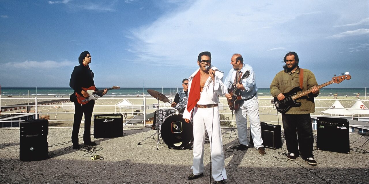 GLI SCATTI FRA LA VIA EMILIA E IL WEST DI PAOLO SIMONAZZI