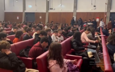 TANTI STUDENTI REGGIANI AL CONVEGNO SUL BULLISMO (video Tg)