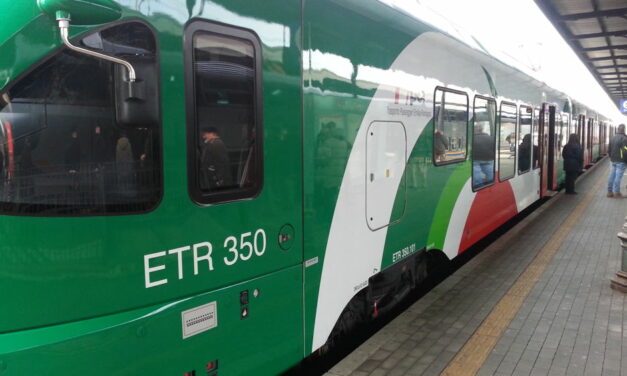 CAVI DEL TRENO TRANCIATI: DISAGI. DE PASCALE: FATTI MOLTO GRAVI