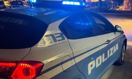 CANALINA. SFONDA LA PORTA E TENTA DI AGGREDIRE L’EX, ARRESTATO 33ENNE