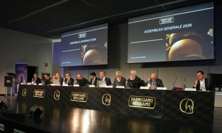 PARMIGIANO REGGIANO: SI’ AL BILANCIO, RICAVI PER OLTRE 59 MLN E CRESCE L’UTILE