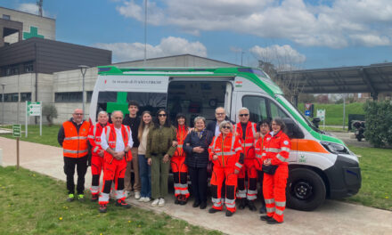 LA FAMIGLIA DI IVANO CORGHI DONA UN’AMBULANZA ALLA CROCE VERDE