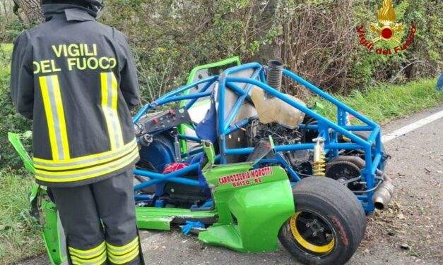 BAISO. INCIDENTE NEL CORSO DI UNA GARA AMATORIALE SLALOM: FERITO PILOTA