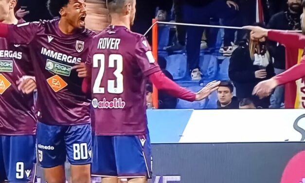 SEGNALI DI VITA DAL PIANETA REGGIANA: PARATA DI MICAI FERMA IL MONZA (0 A 0)