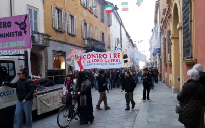 8 MARZO, IL CORTEO FEMMINISTA SFILA IN CENTRO