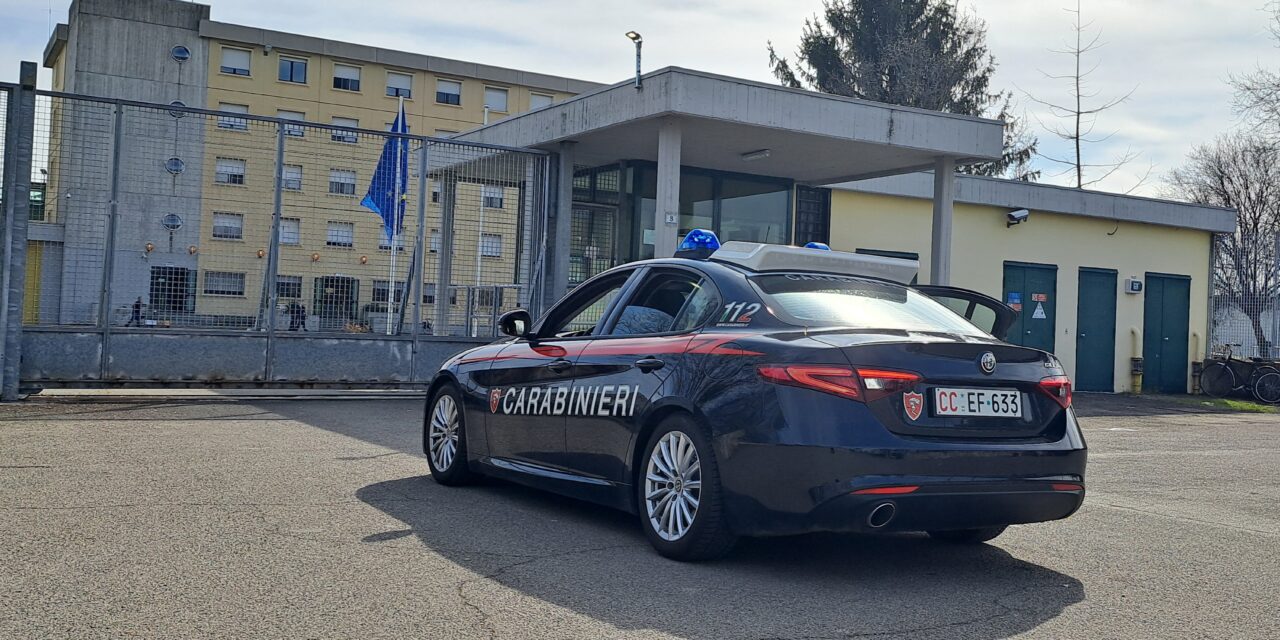 “NON HO SENTITO IL CAMPANELLO, ERO IN DOCCIA”. LA SCUSA NON REGGE, VA IN CELLA