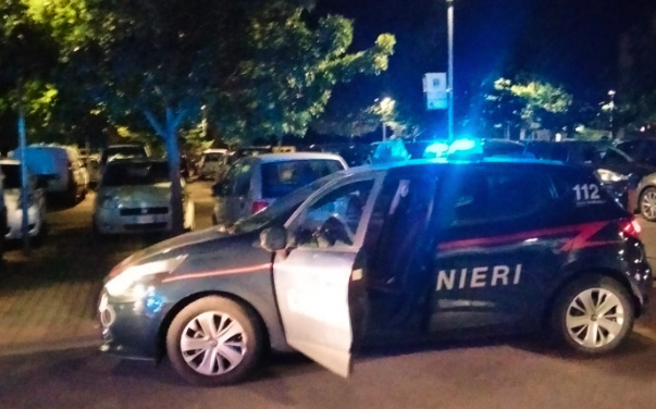 BRUTALE AGGRESSIONE A CORREGGIO: LO COLPISCE IN TESTA CON UNA FALCE