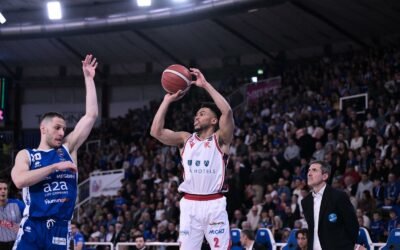 LA UNA HOTELS SBANCA ANCHE BRESCIA (101 A 92), SESTA VITTORIA DI FILA