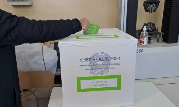 REFERENDUM SULLA GIUSTIZIA, IL NO VERSO LA VITTORIA CON IL 54% (guarda la diretta su Teletricolore)