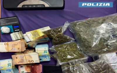 QUARTIERE STAZIONE: IN CASA 3 KG DI DROGA E 65MILA EURO, ARRESTATO PUSHER 33ENNE REGGIANO