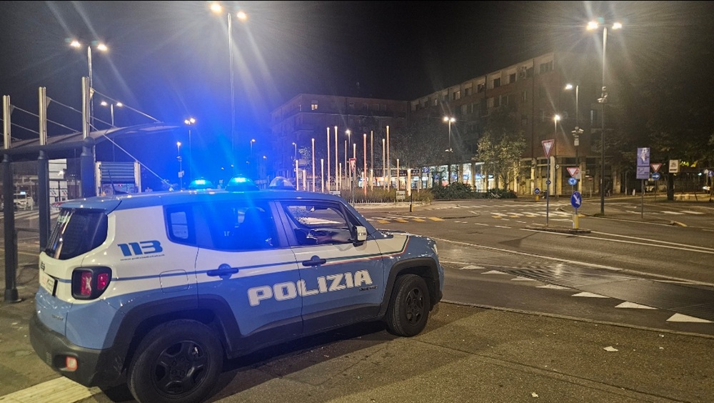 COMMISE UNA RAPINA IN STAZIONE, RICONOSCIUTO IN VIA GORIZIA: 30ENNE ARRESTATO