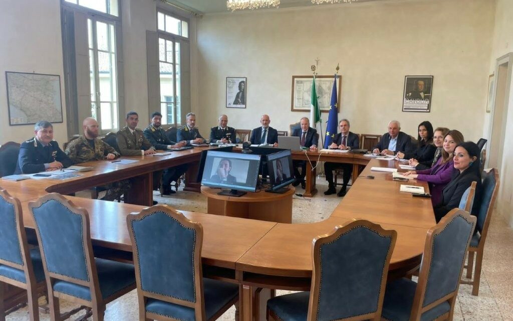 STRETTA SUL CENTRO STORICO DOPO LA RISSA AI GIARDINI