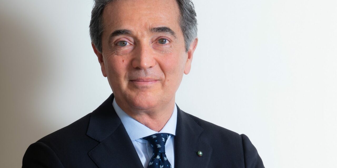 CREDEMHOLDING, UTILE A 487MILIONI DI EURO, DIVIDENDO 3 EURO PER AZIONE