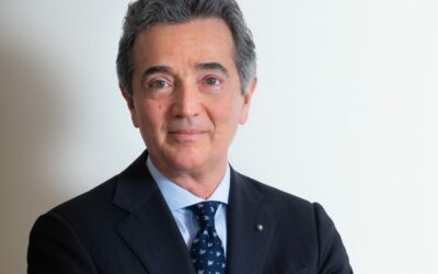 CREDEMHOLDING, UTILE A 487MILIONI DI EURO, DIVIDENDO 3 EURO PER AZIONE