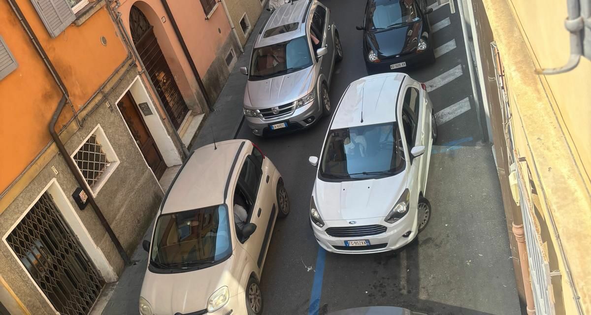 CANTIERE VIA ROMA, CODE E SMOG