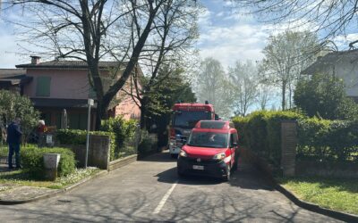 NOVELLARA. FIAMME IN UN’ABITAZIONE: PADRE E FIGLIO IN SALVO