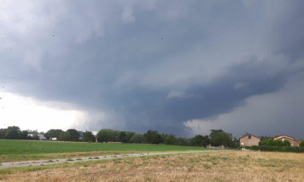 ALLERTA PER TEMPORALI E VENTO FORTE IN TUTTA LA REGIONE