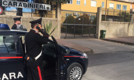 CORREGGIO. MACHETE IN PUGNO, TERRORIZZAVA DUE GIOVANI: ARRESTATO 27ENNE