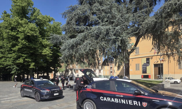 OPERAZIONE CONTRO LO SPACCIO AL VALLI: MULTE E RICHIESTA DI CHIUSURA PER NEGOZI IN VIA ROMA