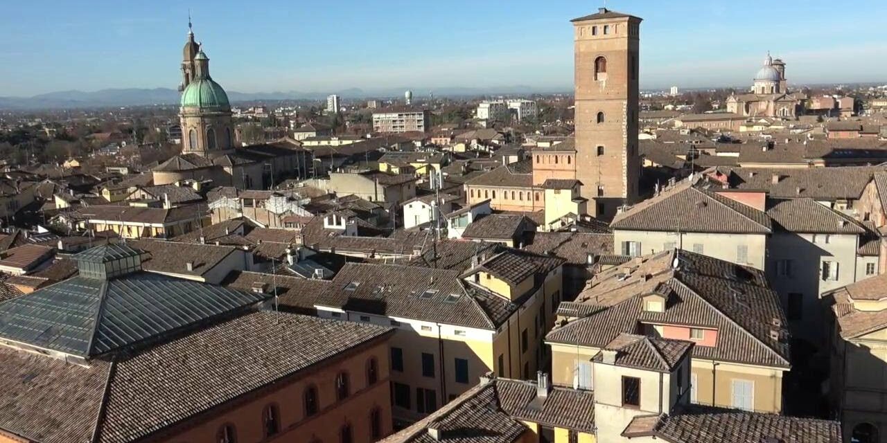 COMPRARE CASA. MATTONE IN CRESCITA ANCHE A REGGIO EMILIA