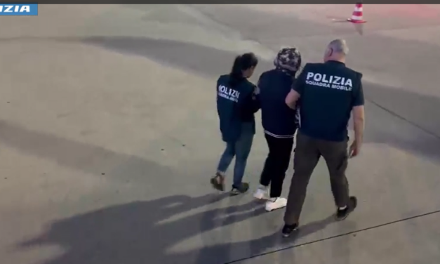 ABUSI SU UNA BIMBA E PEDOPORNOGRAFIA MINORILE, ARRESTATO 37ENNE