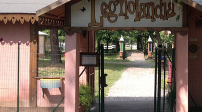 AL PARCO DEL LEGNO DI VIA CECATI LA FESTA DI PRIMAVERA