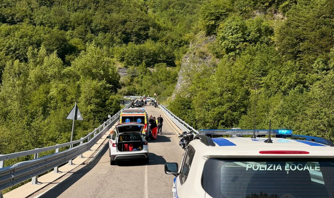 GRAVE INCIDENTE IN MOTO SULLA STATALE 63 AL VENTASSO