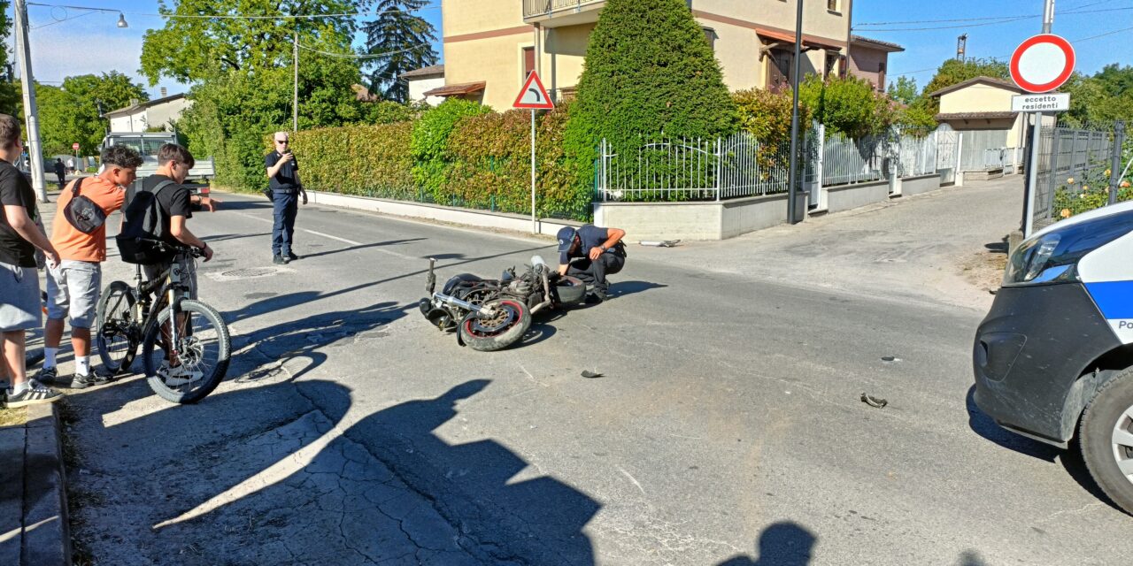 BIBBIANO, SCONTRO AUTO MOTO, FERITO IL MOTOCICLISTA